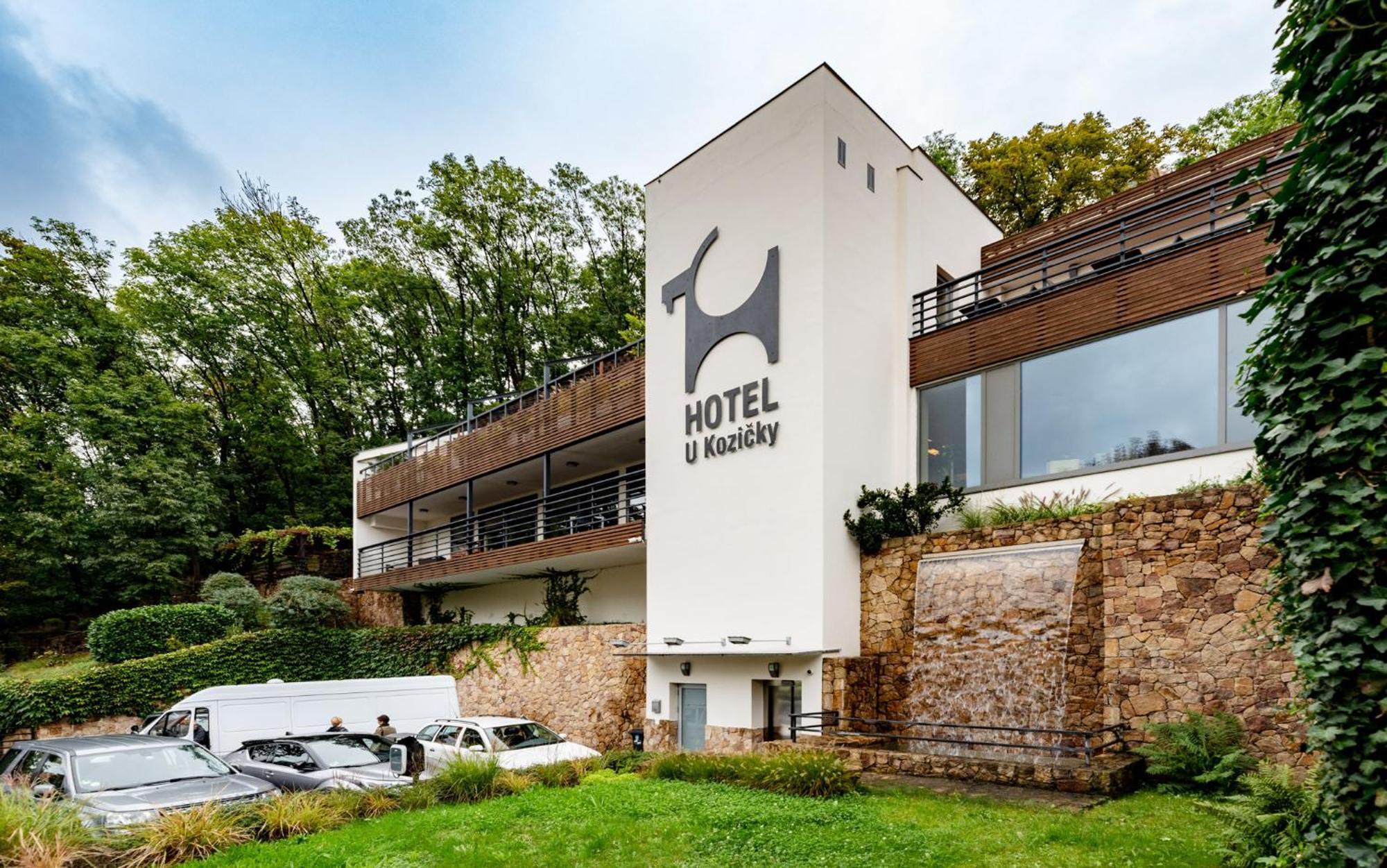 Hotel U Kozicky Теплице Екстериор снимка
