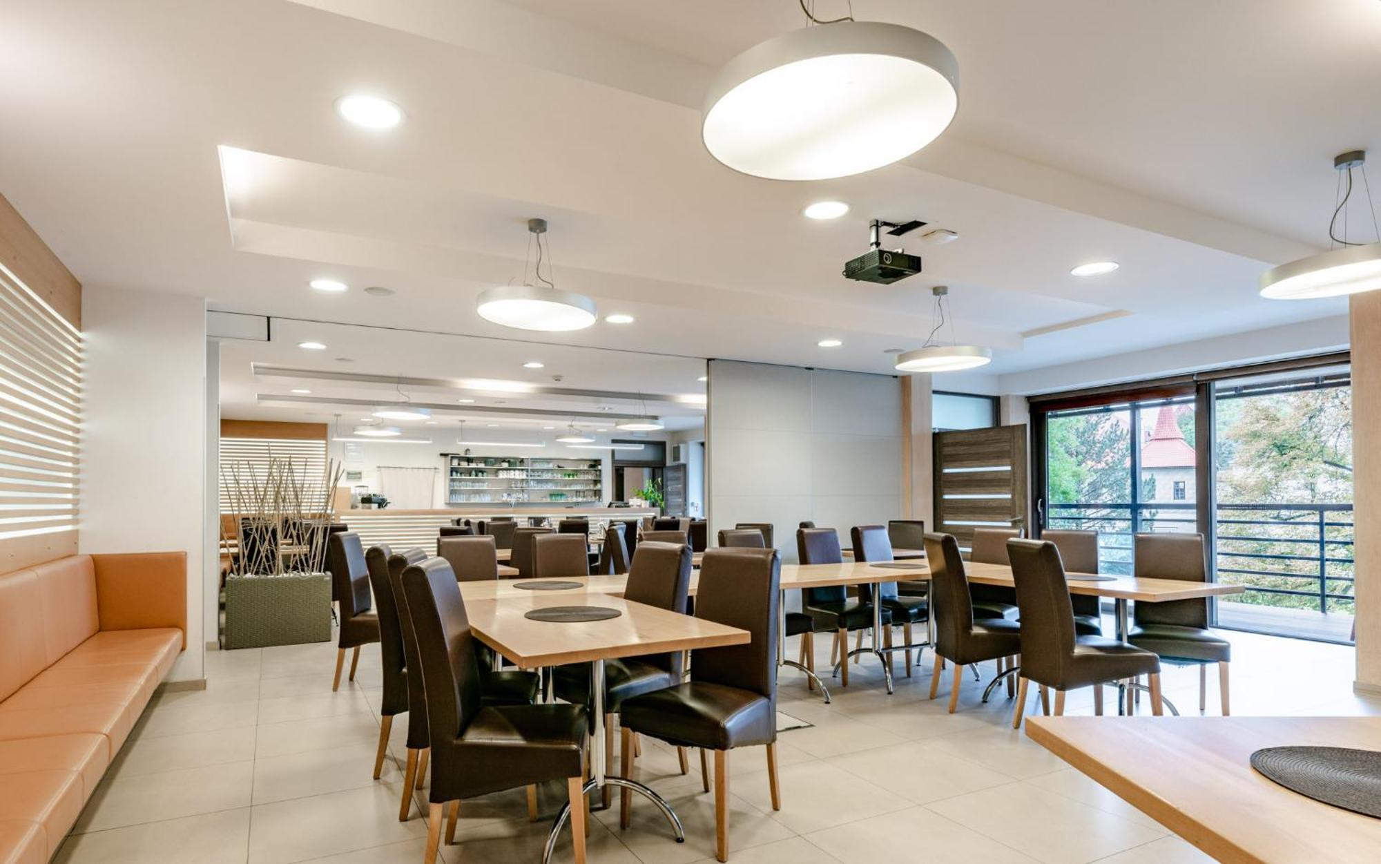 Hotel U Kozicky Теплице Екстериор снимка